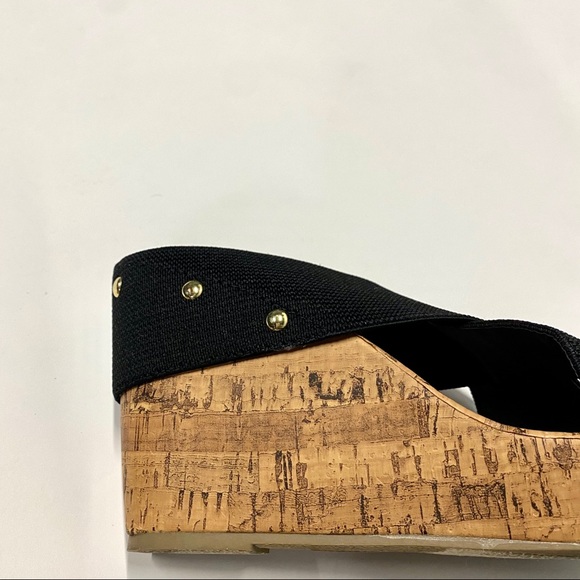 EUC Canva strap cork wedges 7.5 - Picture 3 of 9